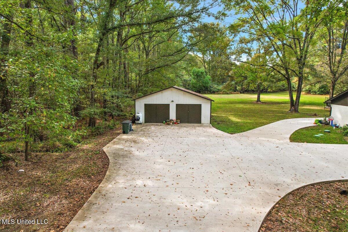 297 Wells Road Clinton, MS 39056 - Photo 42 of 49 42-DJI_0100