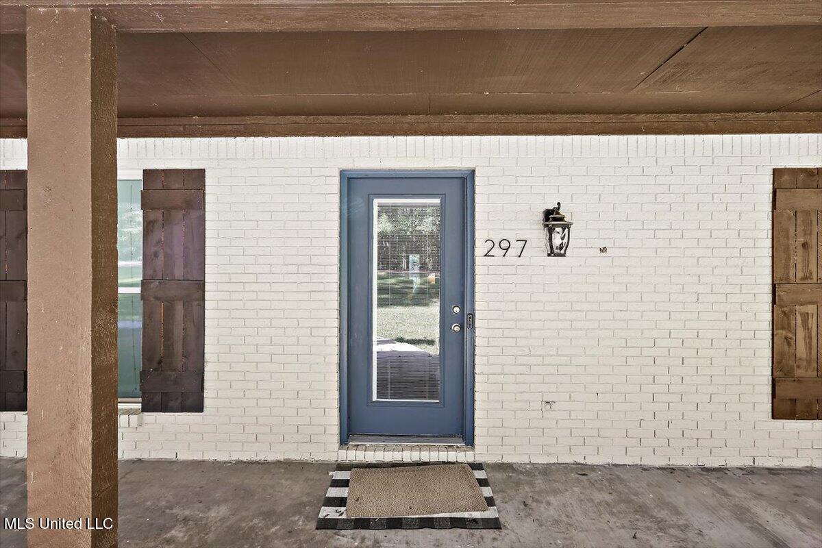 297 Wells Road Clinton, MS 39056 - Photo 5 of 49 05-HTP_1739