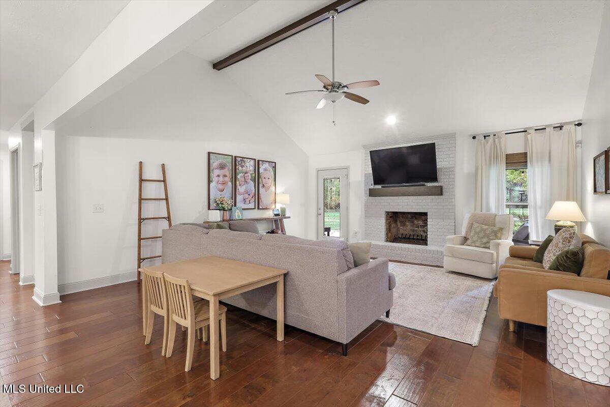 297 Wells Road Clinton, MS 39056 - Photo 10 of 49 10-HTP_1754