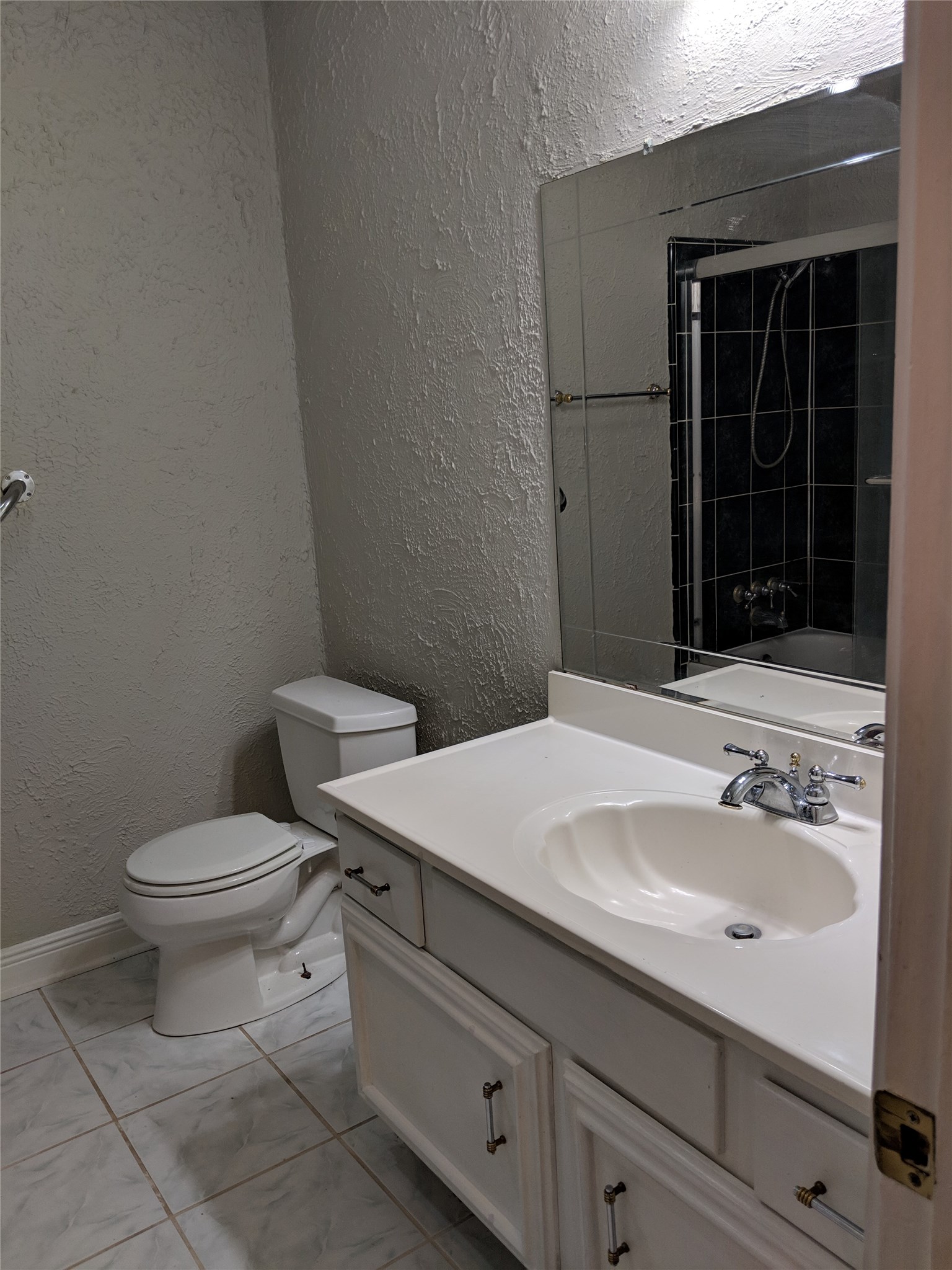 5519 Birchgate Drive Spring, TX 77373 - Photo 14 of 24