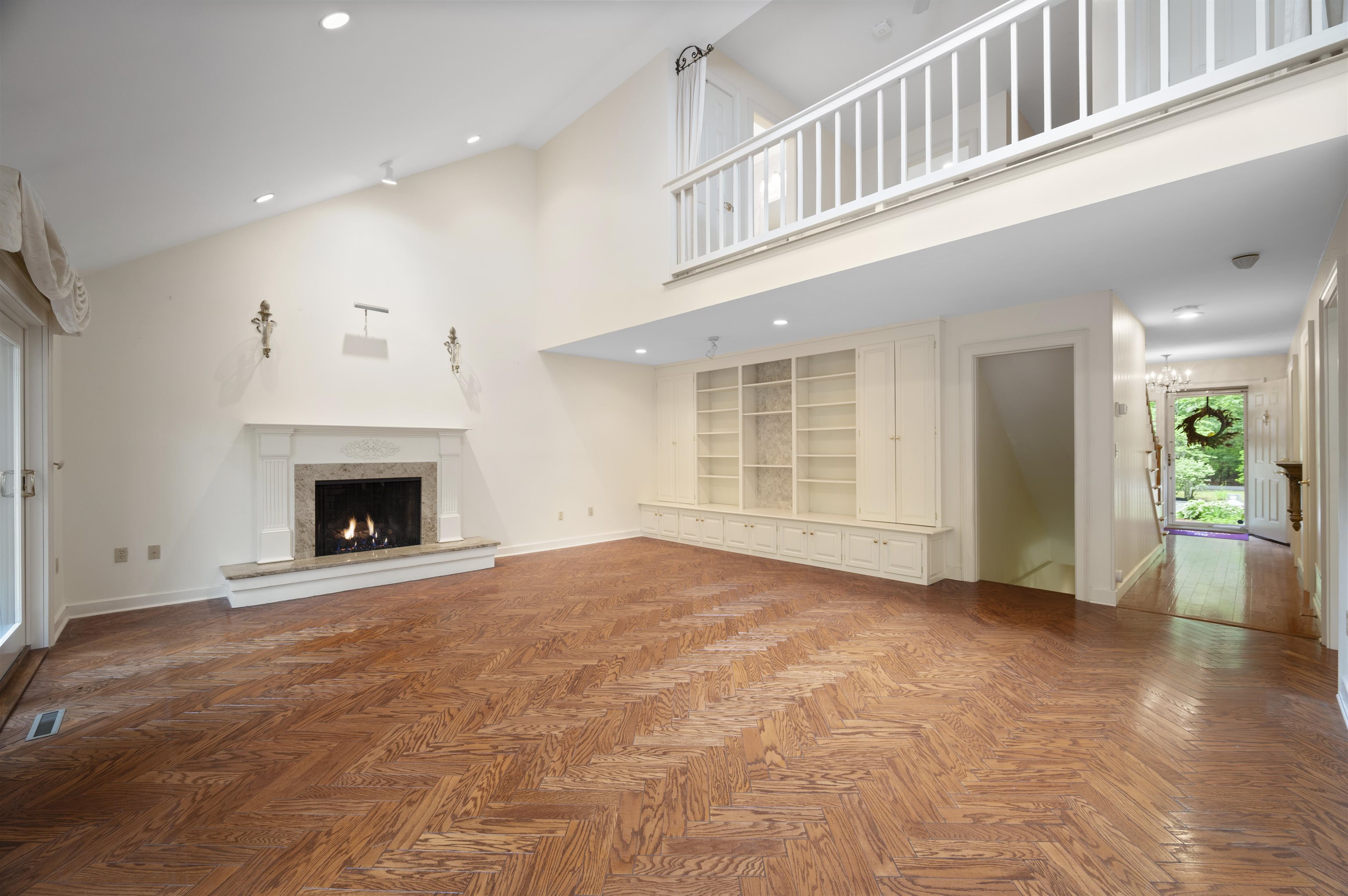 60 Peninsula Drive Stratham, NH 03885 - Photo 13 of 56