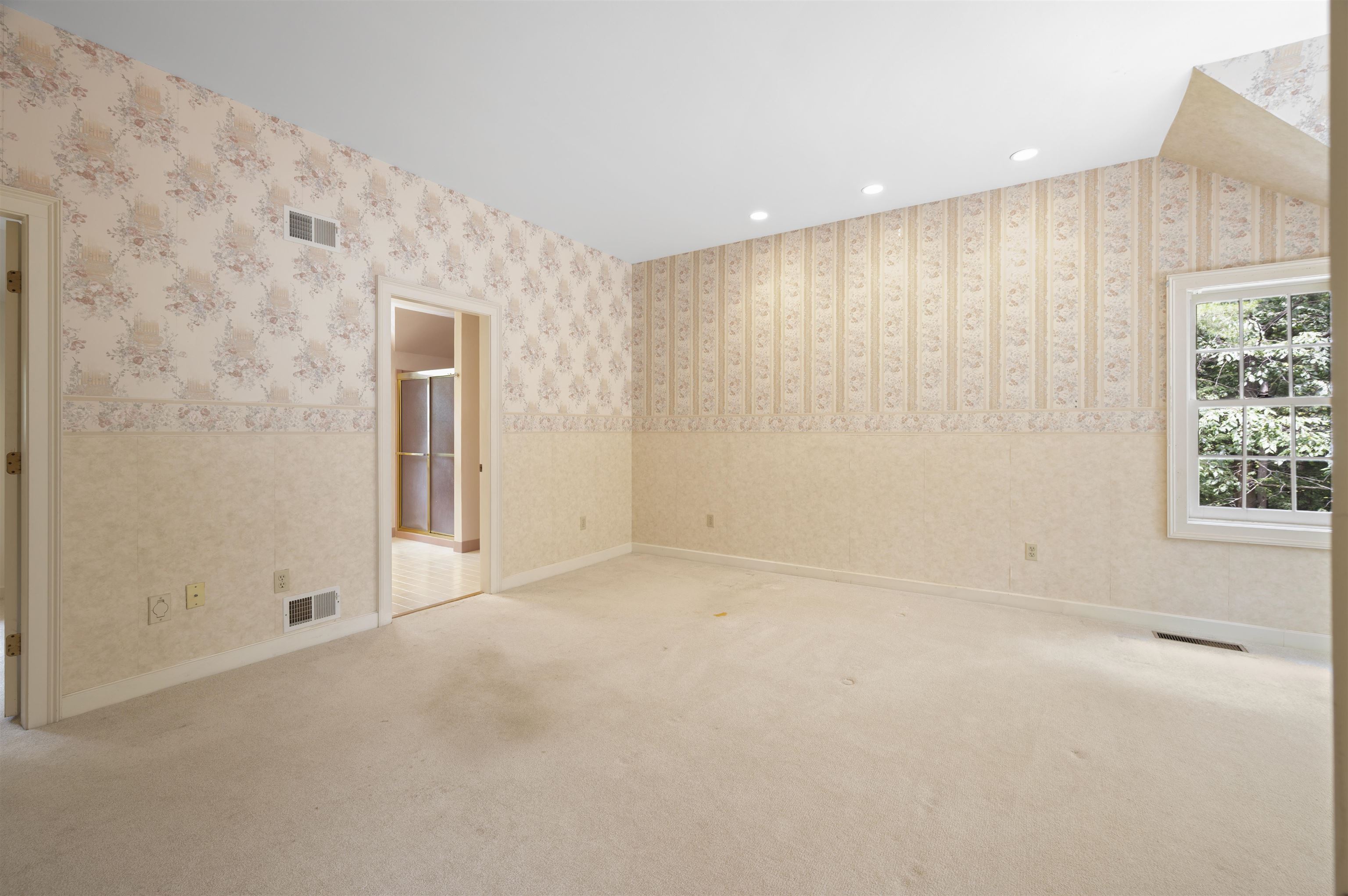 60 Peninsula Drive Stratham, NH 03885 - Photo 29 of 56