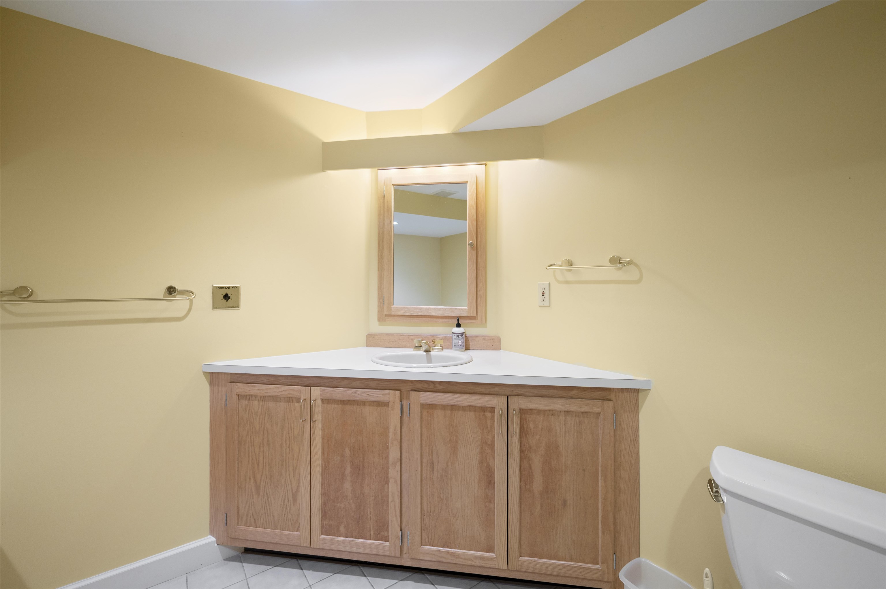 60 Peninsula Drive Stratham, NH 03885 - Photo 45 of 56