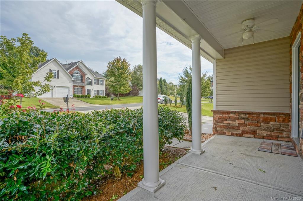 7798 East Berkeley Road Denver, NC 28037 - Photo 5 of 37