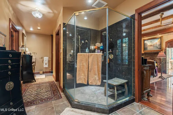 $3,375,000 | 16 Chandeleur Point, Hattiesburg, MS 39402