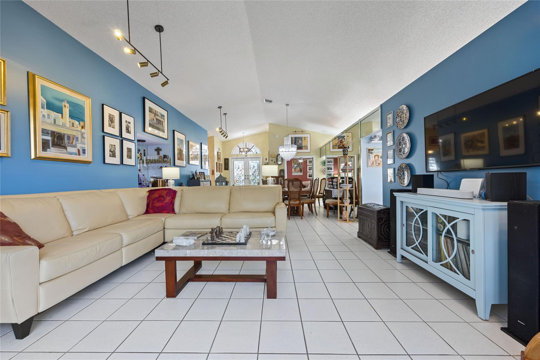 8491 Nadmar Avenue Boca Raton, FL 33434 - Photo 5 of 27 Photo 5