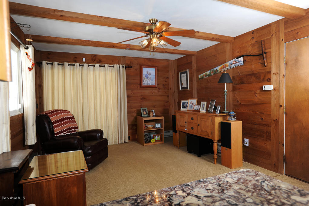 250 Ingalls Road Cheshire, MA 01225 - Photo 11 of 25 Den