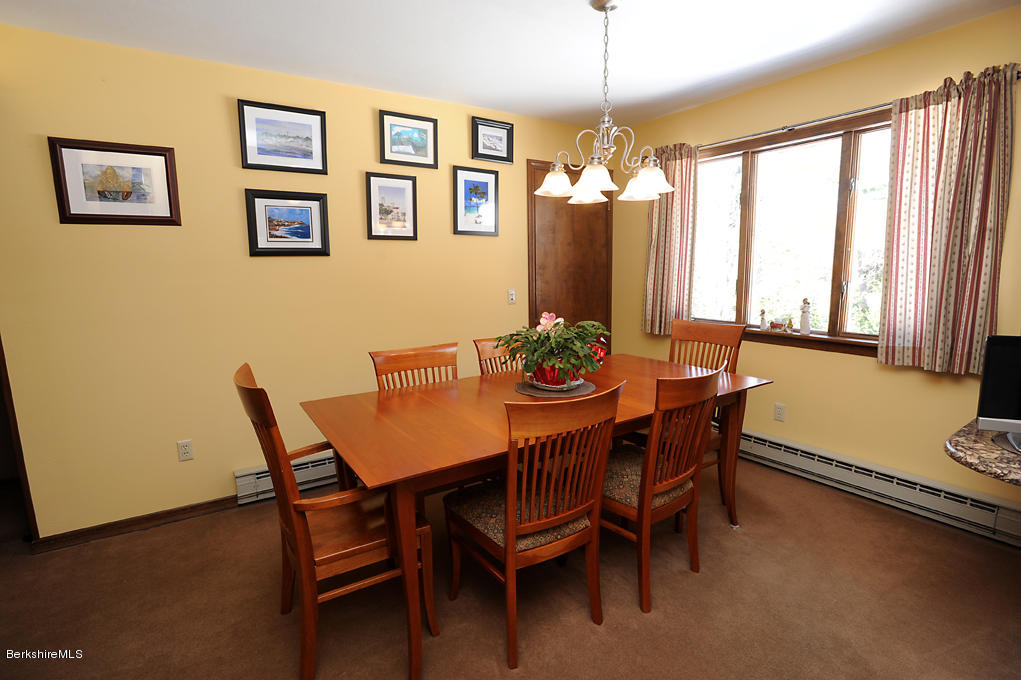 Diningroom2