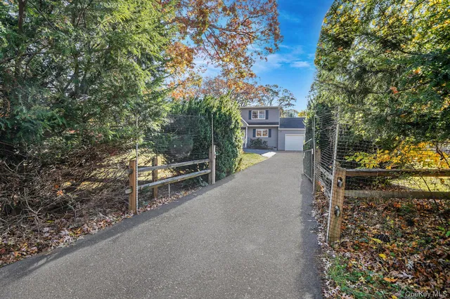 $789,000 | 12 Harbor Beach Road, Miller Place, NY 11764