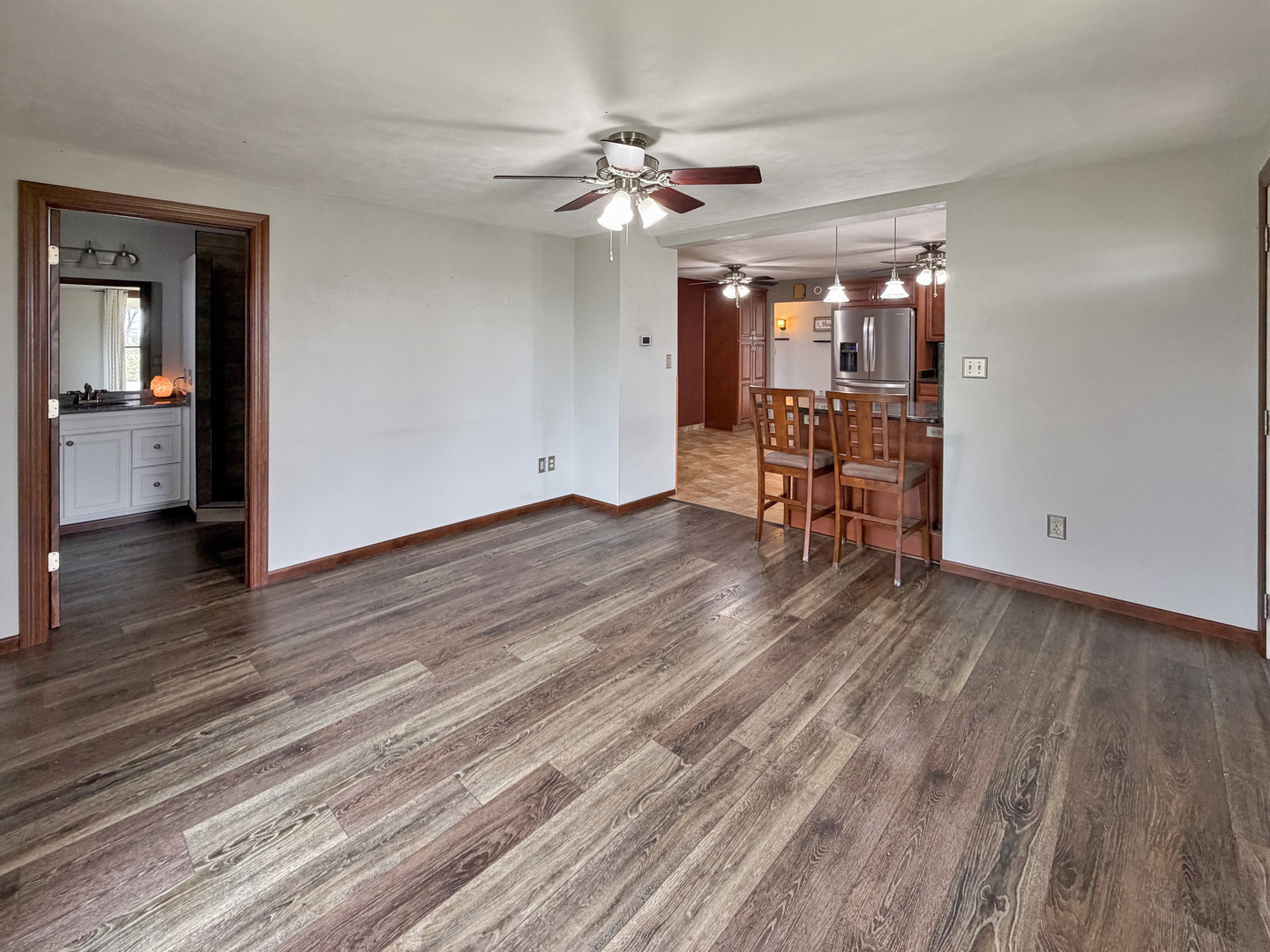 2472 West Red Oak Road Freeport, IL 61032 - Photo 17 of 46