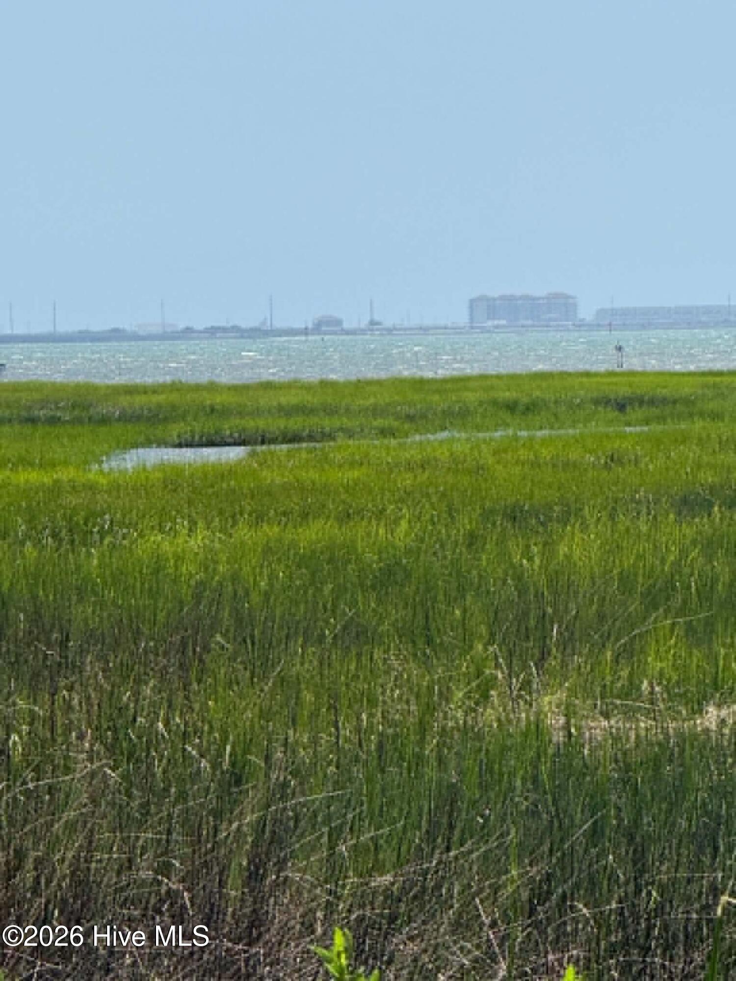 174 Windy Point Road Beaufort, NC 28516 - Photo 7 of 70