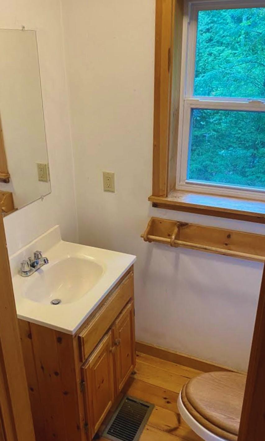 114 Camp Road Belmont, ME 04952 - Photo 17 of 48 1st Floor 1/2 Bath
