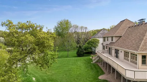 $950,000 | 11824 Welters Way, Eden Prairie, MN 55347