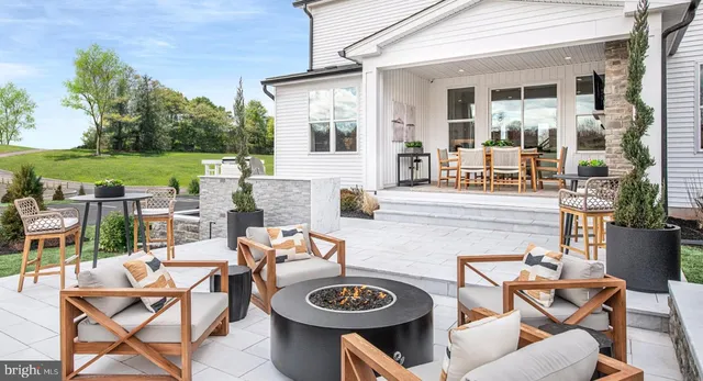 $1,069,000 | 408 Emmett Court, Royersford, PA 19468