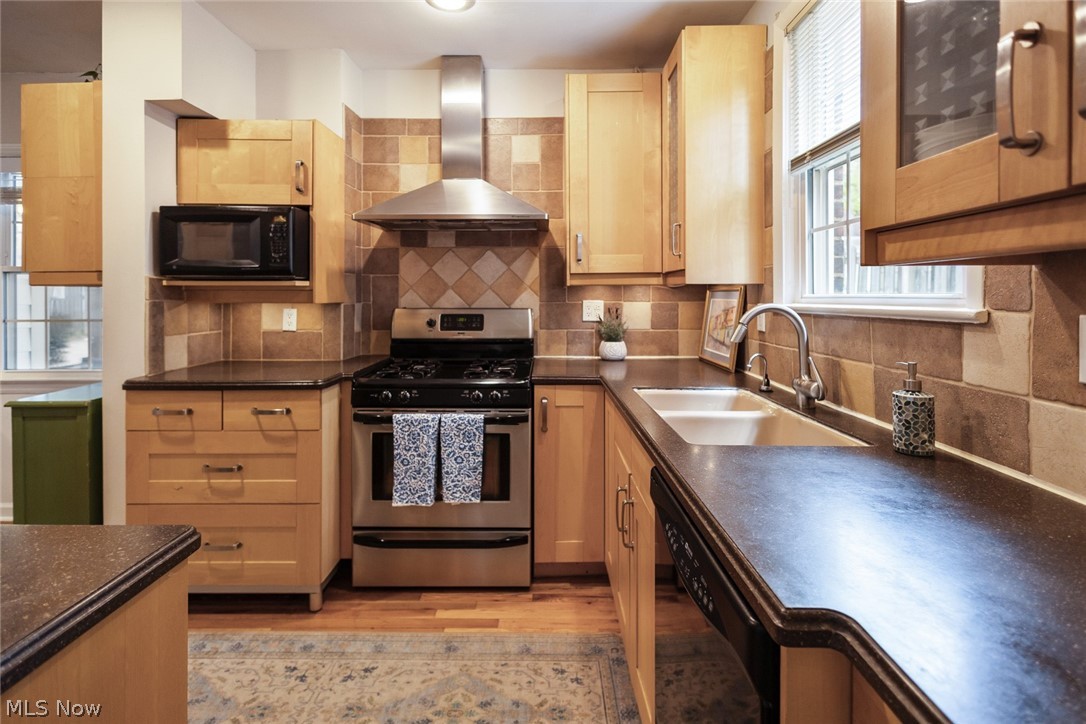 2453 Channing Road University Heights, OH 44118 - Photo 13 of 32 Gallery Image 13