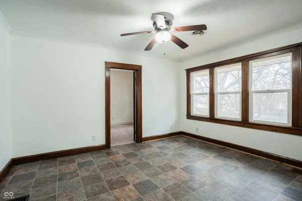 $175,000 | 615-617 Ruddle Avenue, Anderson, IN 46012