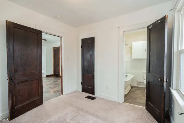 $175,000 | 615-617 Ruddle Avenue, Anderson, IN 46012