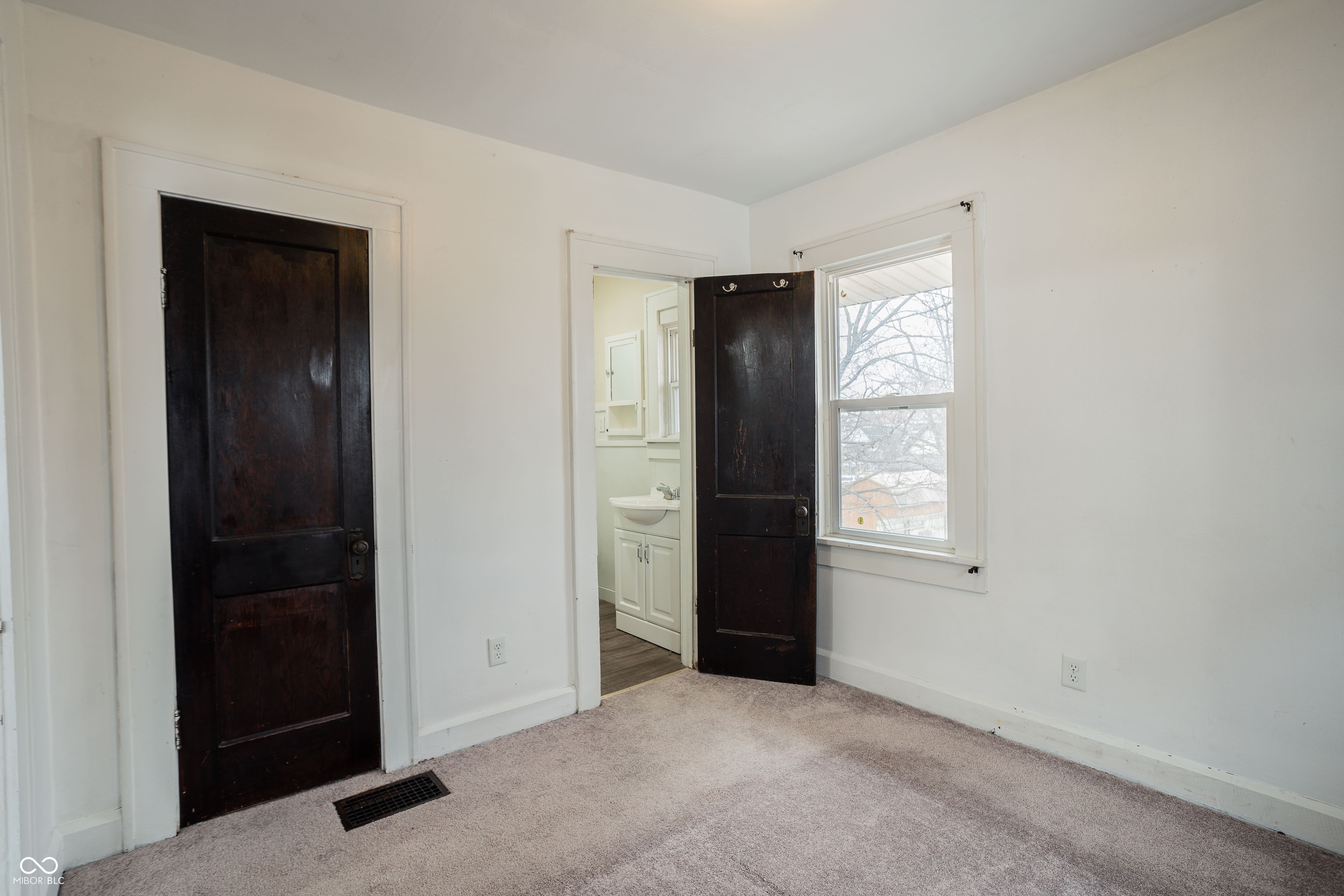 615-617 Ruddle Avenue Anderson, IN 46012 - Photo 22 of 32