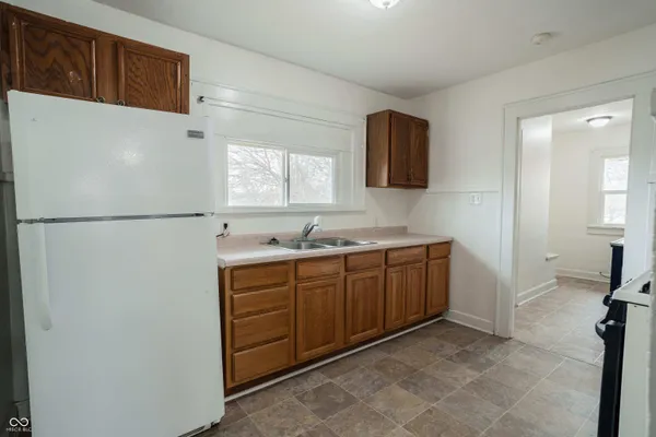 $175,000 | 615-617 Ruddle Avenue, Anderson, IN 46012