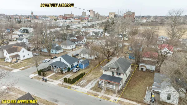 $175,000 | 615-617 Ruddle Avenue, Anderson, IN 46012