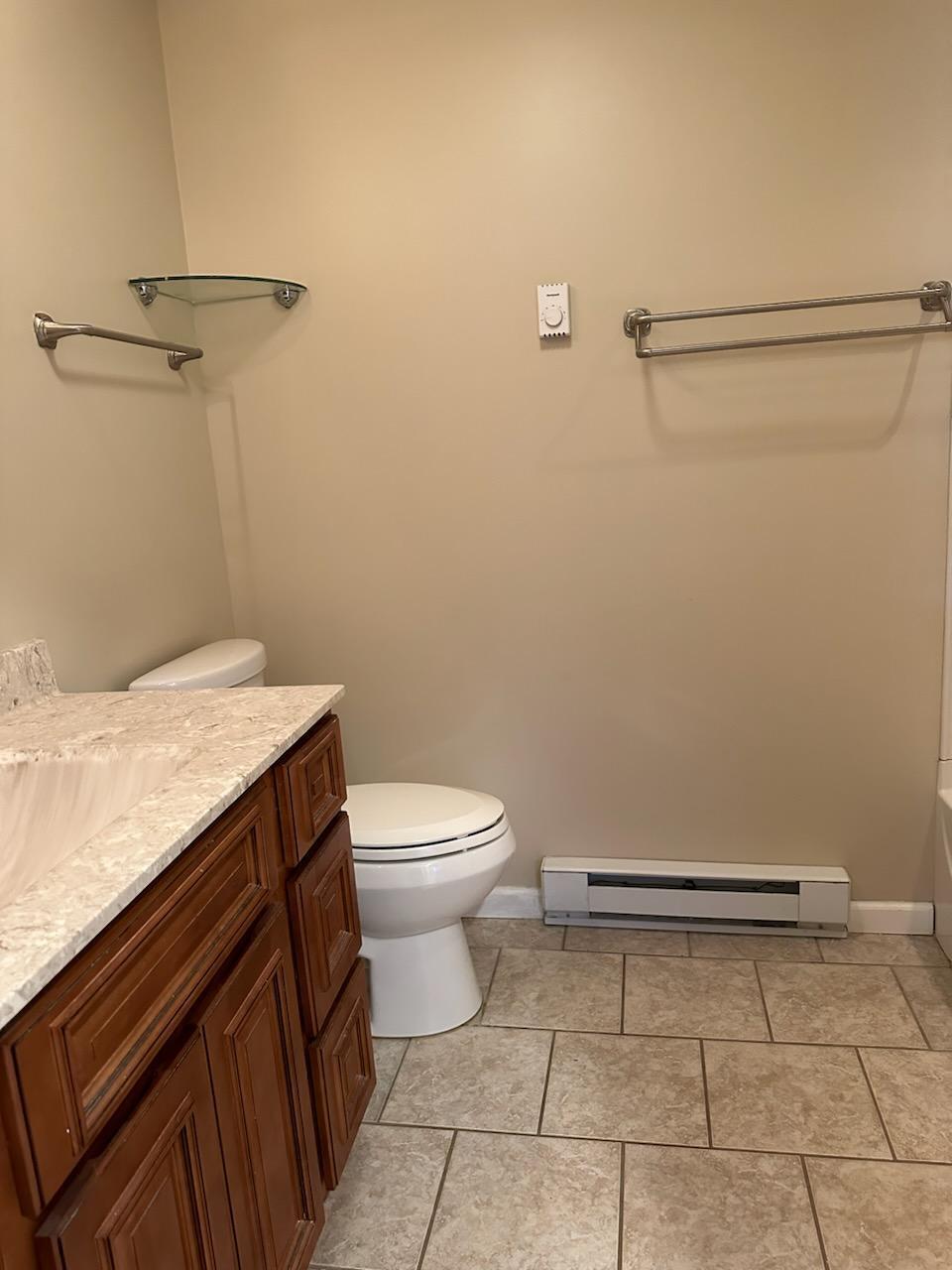 11038 Portage Road, Unit 6 Portage, MI 49002 - Photo 14 of 20 Bath