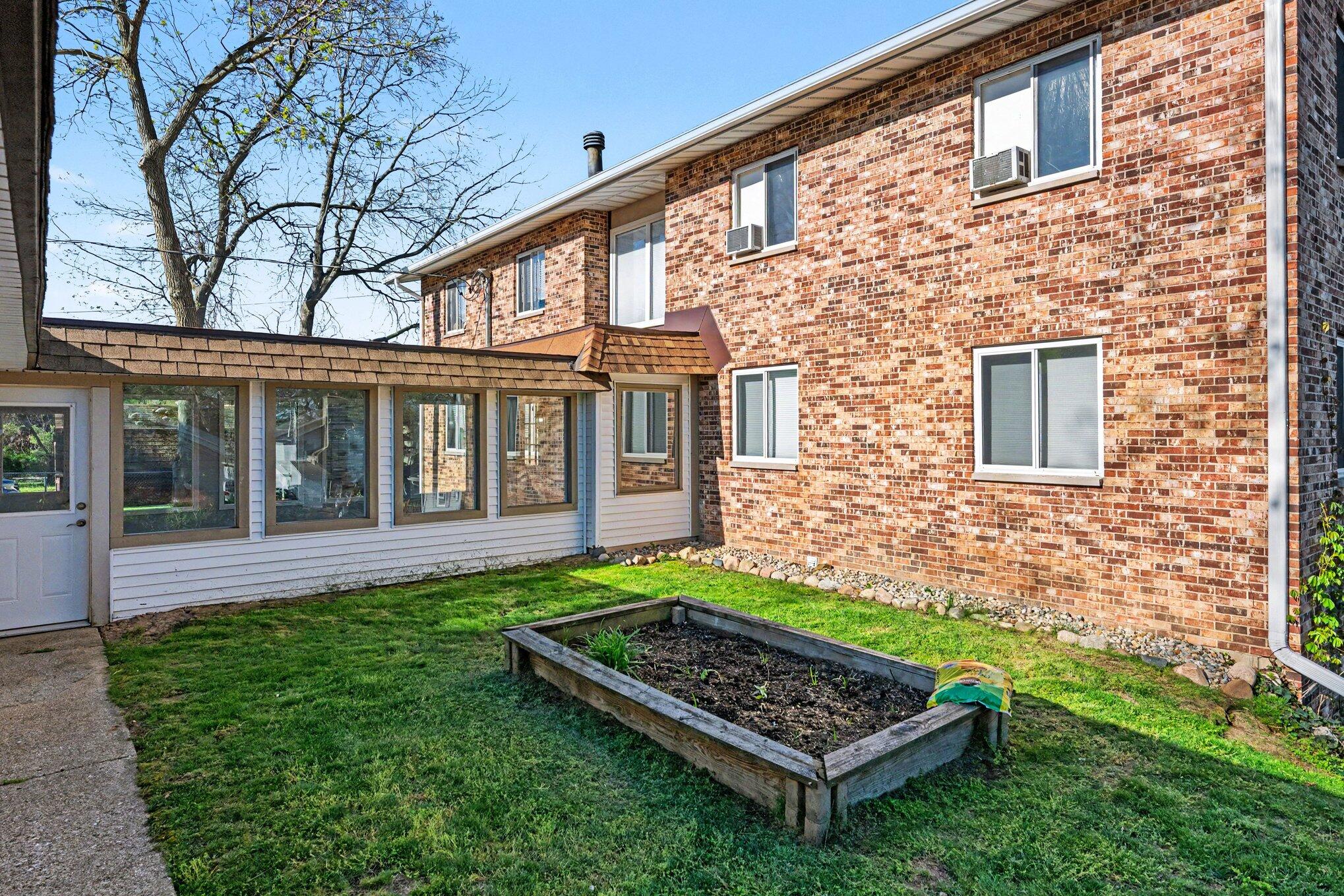 11038 Portage Road, Unit 6 Portage, MI 49002 - Photo 22 of 31 023_file_6678