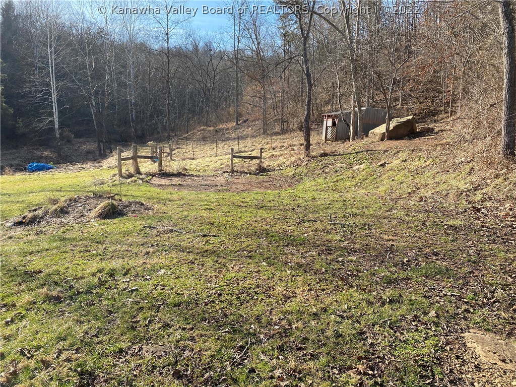205 Kidd Road Ripley, WV 25271 - Photo 10 of 33 Gallery Image 10
