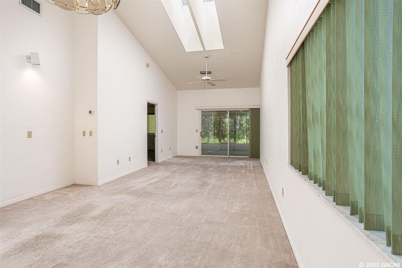812 Southwest 50th Way Gainesville, FL 32607 - Photo 11 of 28 Gallery Image 11