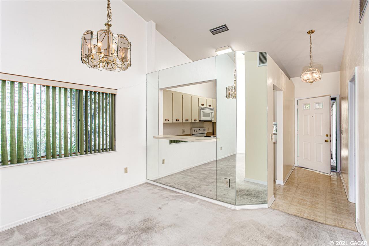 812 Southwest 50th Way Gainesville, FL 32607 - Photo 13 of 28 Gallery Image 13