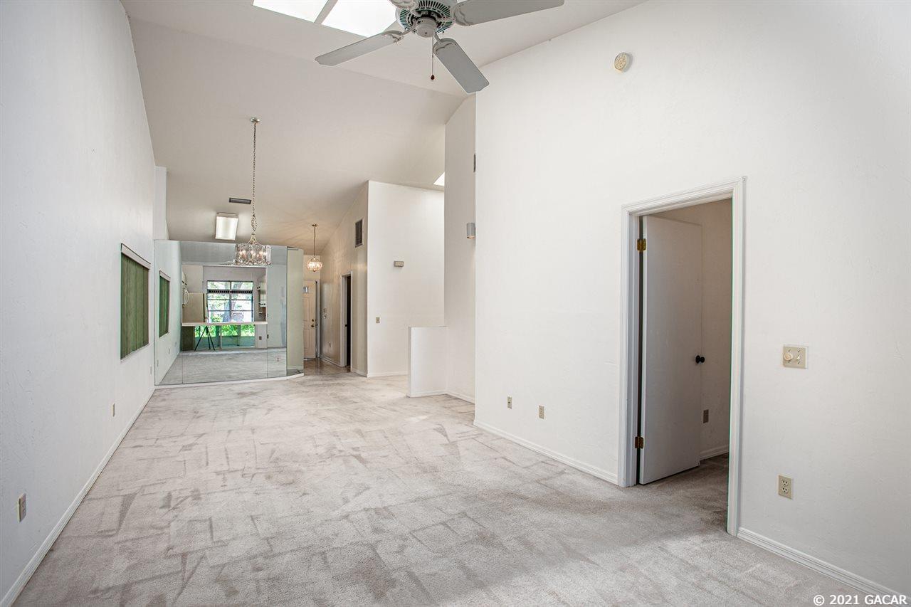 812 Southwest 50th Way Gainesville, FL 32607 - Photo 15 of 28 Gallery Image 15