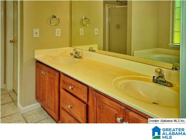 139 Magnolia Ridge Circle Chelsea, AL 35043 - Photo 13 of 28