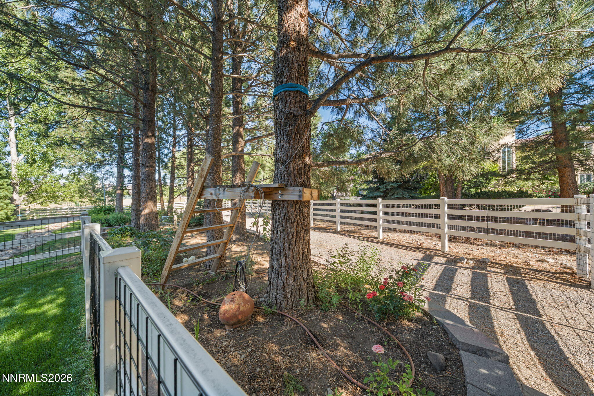 11130 Dixon Lane Reno, NV 89511 - Photo 142 of 164 143-web-or-mls-A7V06536
