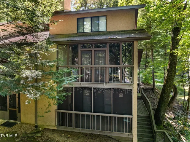 $280,000 | 1235 Ski Mountain Road, Unit 602, Gatlinburg, TN 37738