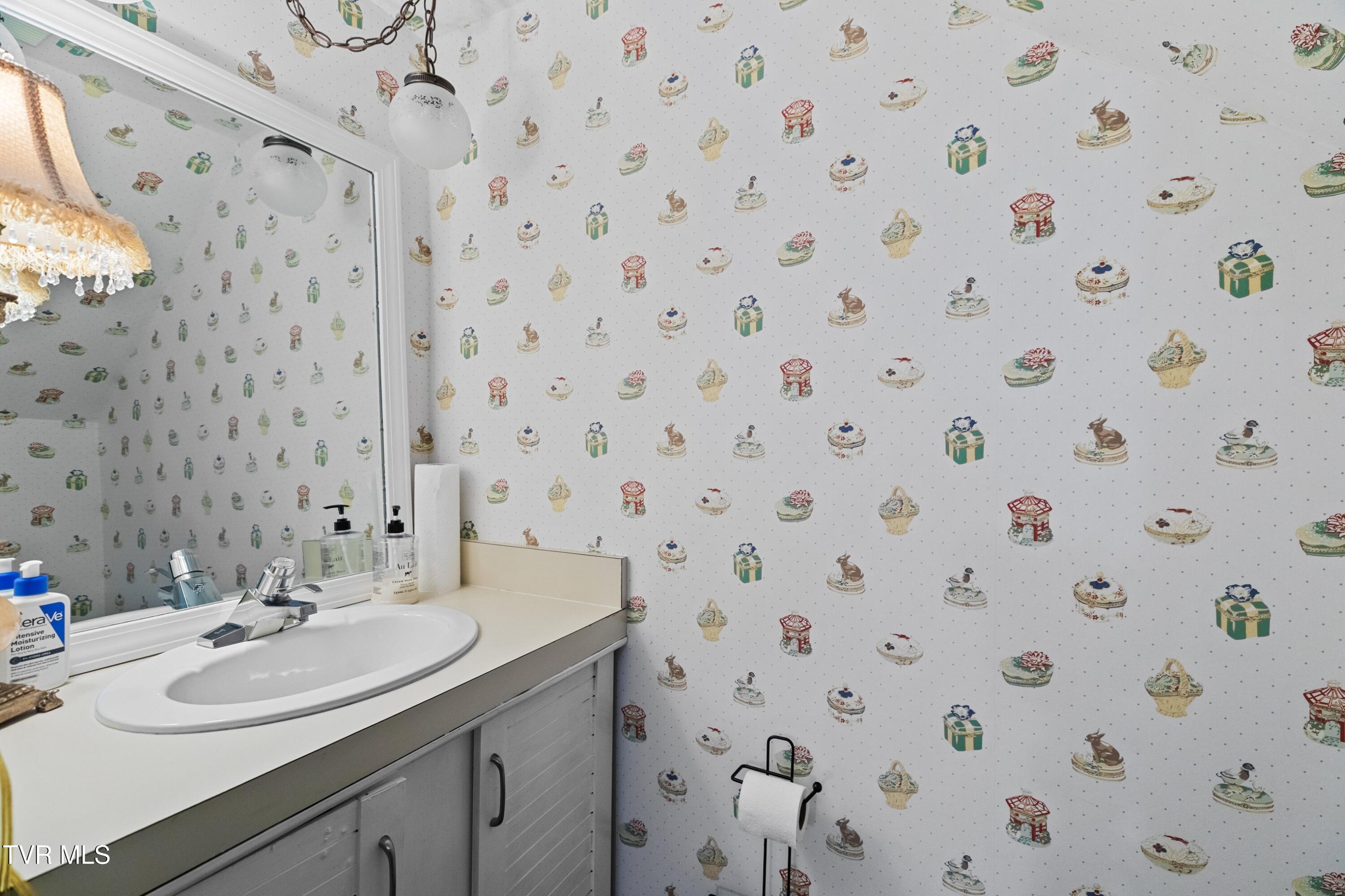 1235 Ski Mountain Road, Unit 602 Gatlinburg, TN 37738 - Photo 7 of 22 006-1235SkiMountainRoad-602-Gatlinburg-T