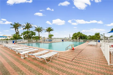$325,000 | 860 Nettles Boulevard, Unit 860, Jensen Beach, FL 34957