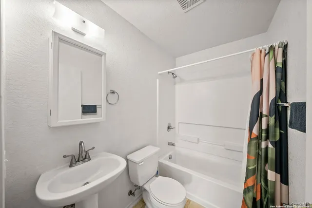 $299,999 | 7419 Monets Garden, San Antonio, TX 78218