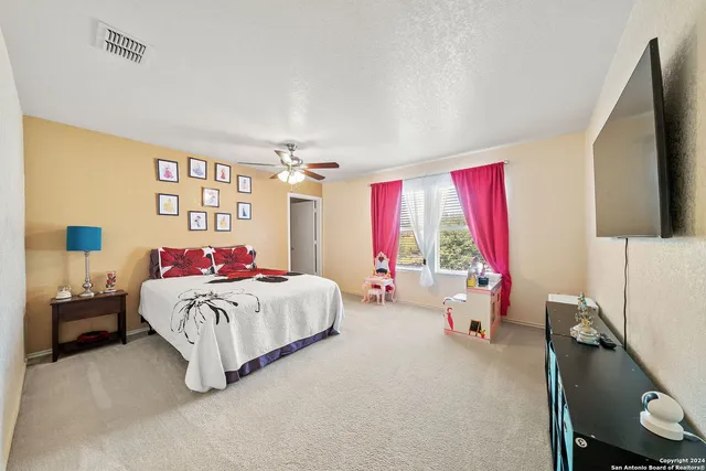 $299,999 | 7419 Monets Garden, San Antonio, TX 78218