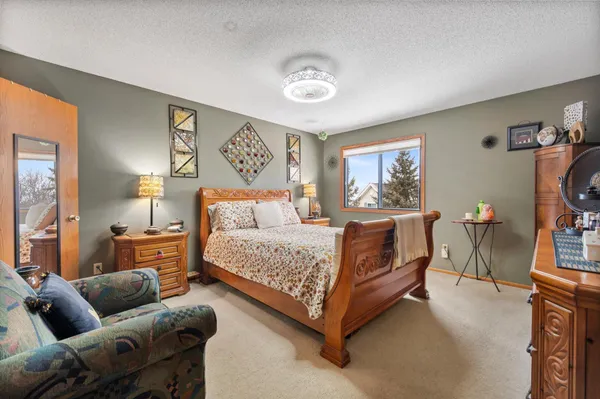 $225,000 | 13154 90th Place North, Maple Grove, MN 55369