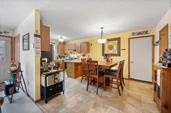 $225,000 | 13154 90th Place North, Maple Grove, MN 55369