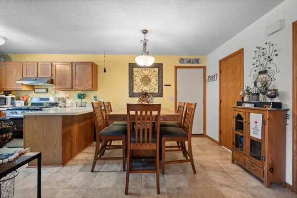 $225,000 | 13154 90th Place North, Maple Grove, MN 55369