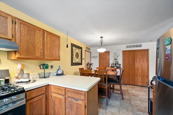 $225,000 | 13154 90th Place North, Maple Grove, MN 55369