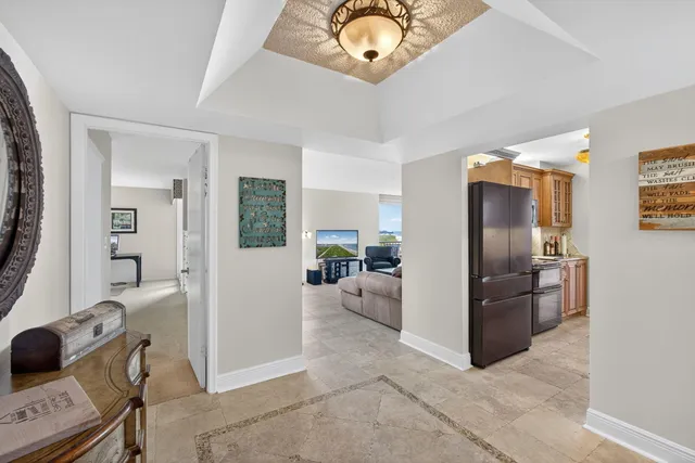 $7,800 | 5550 North Ocean Drive, Unit 20C, Singer Island, FL 33404