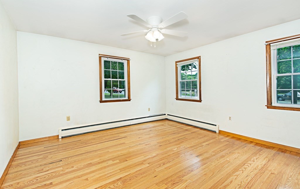 379 Providence Road Grafton, MA 01560 - Photo 27 of 42 Gallery Image 27