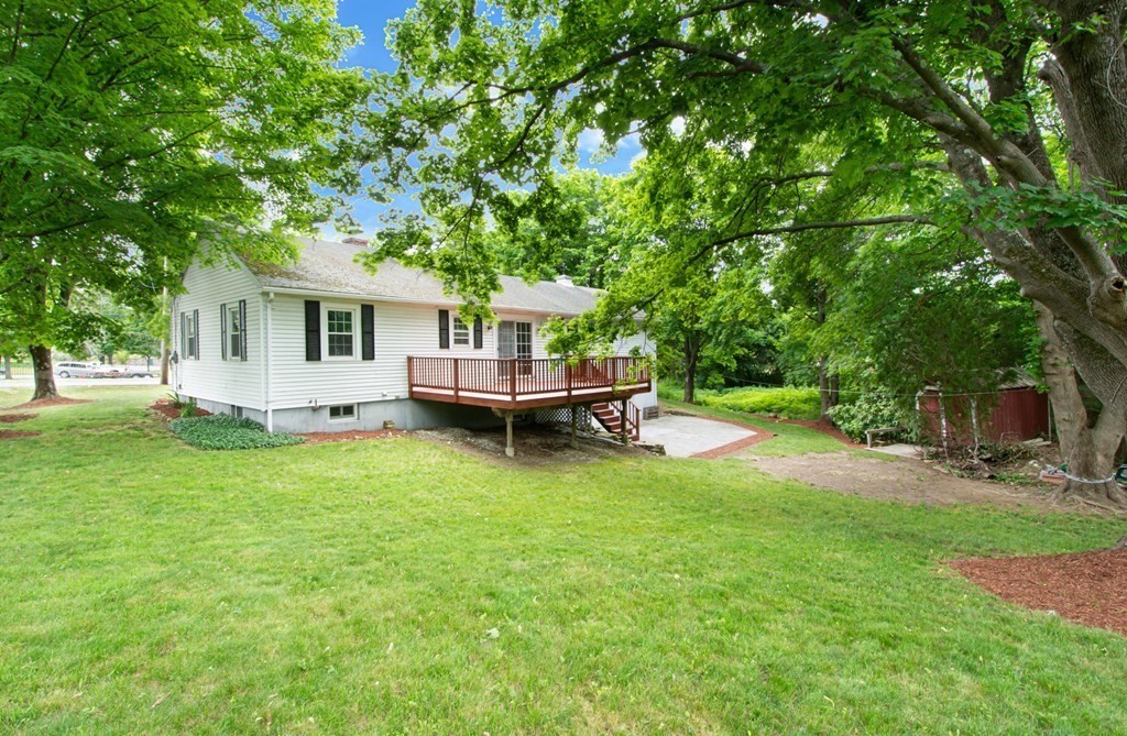 379 Providence Road Grafton, MA 01560 - Photo 10 of 42 Gallery Image 10
