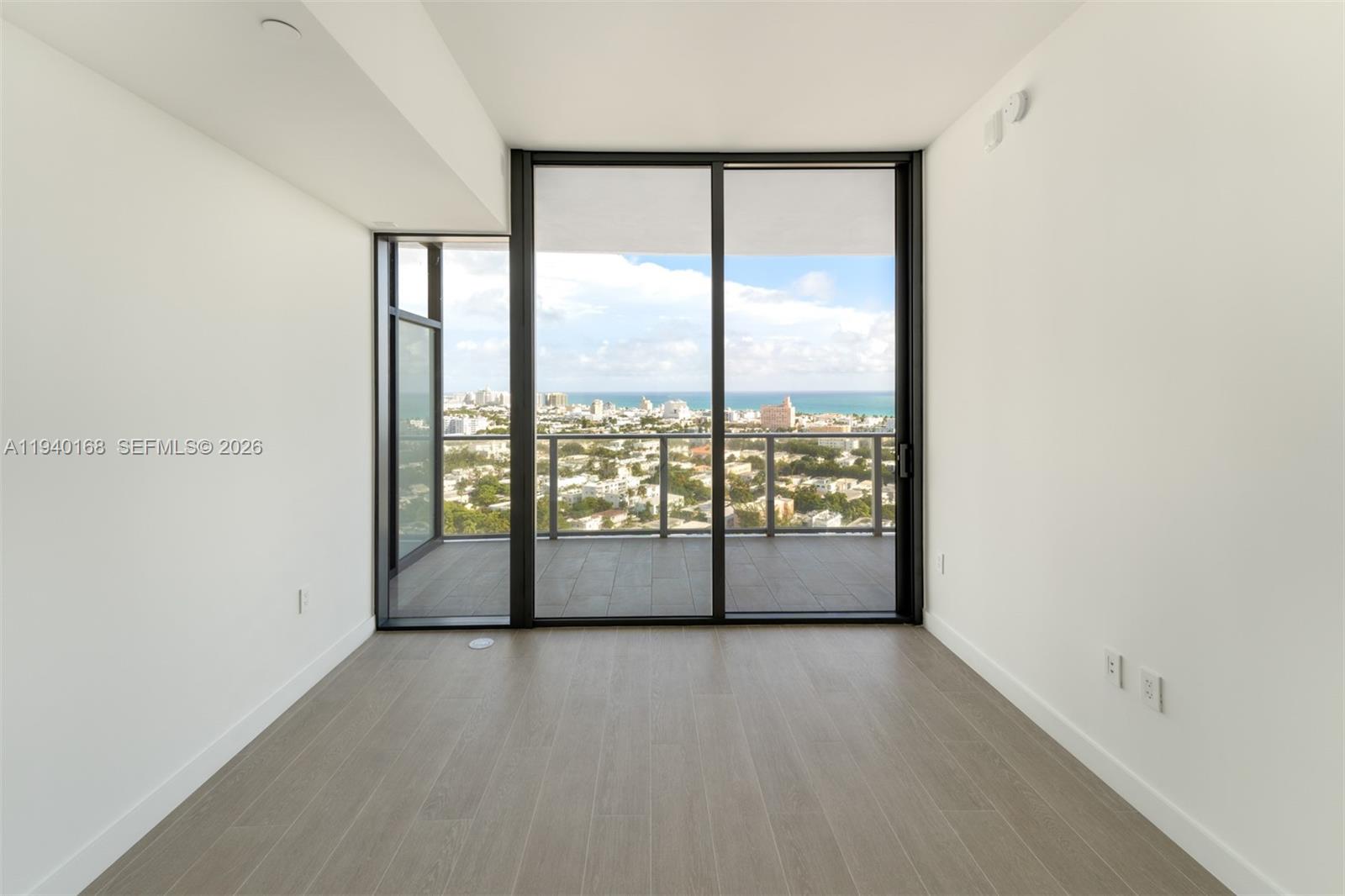 500 Alton Road, Unit 2207 Miami Beach, FL 33139 - Photo 11 of 16