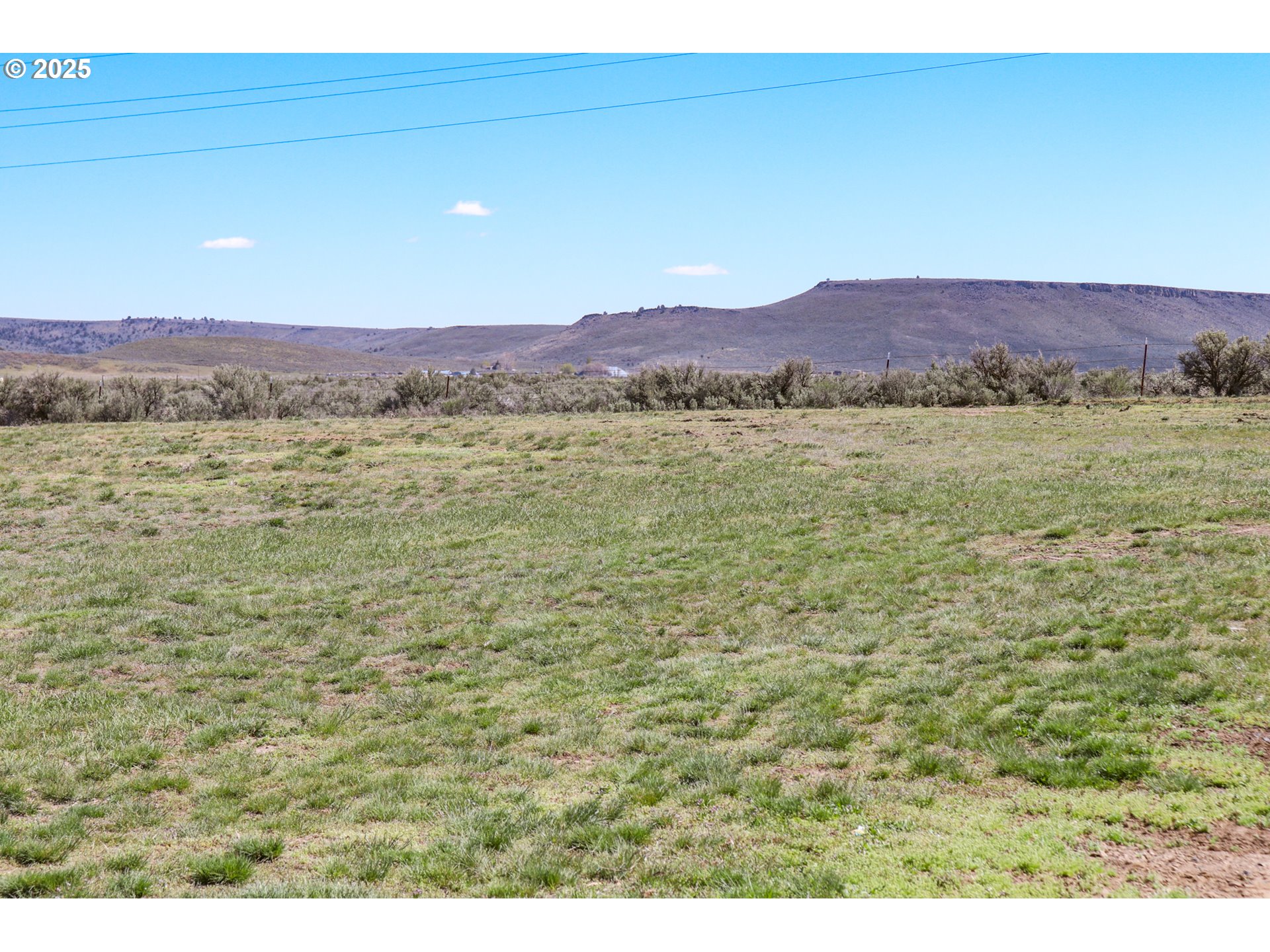 66410 Crane-Buchanan Road Burns, OR 97720 - Photo 8 of 37 a view of a lake with a mountain