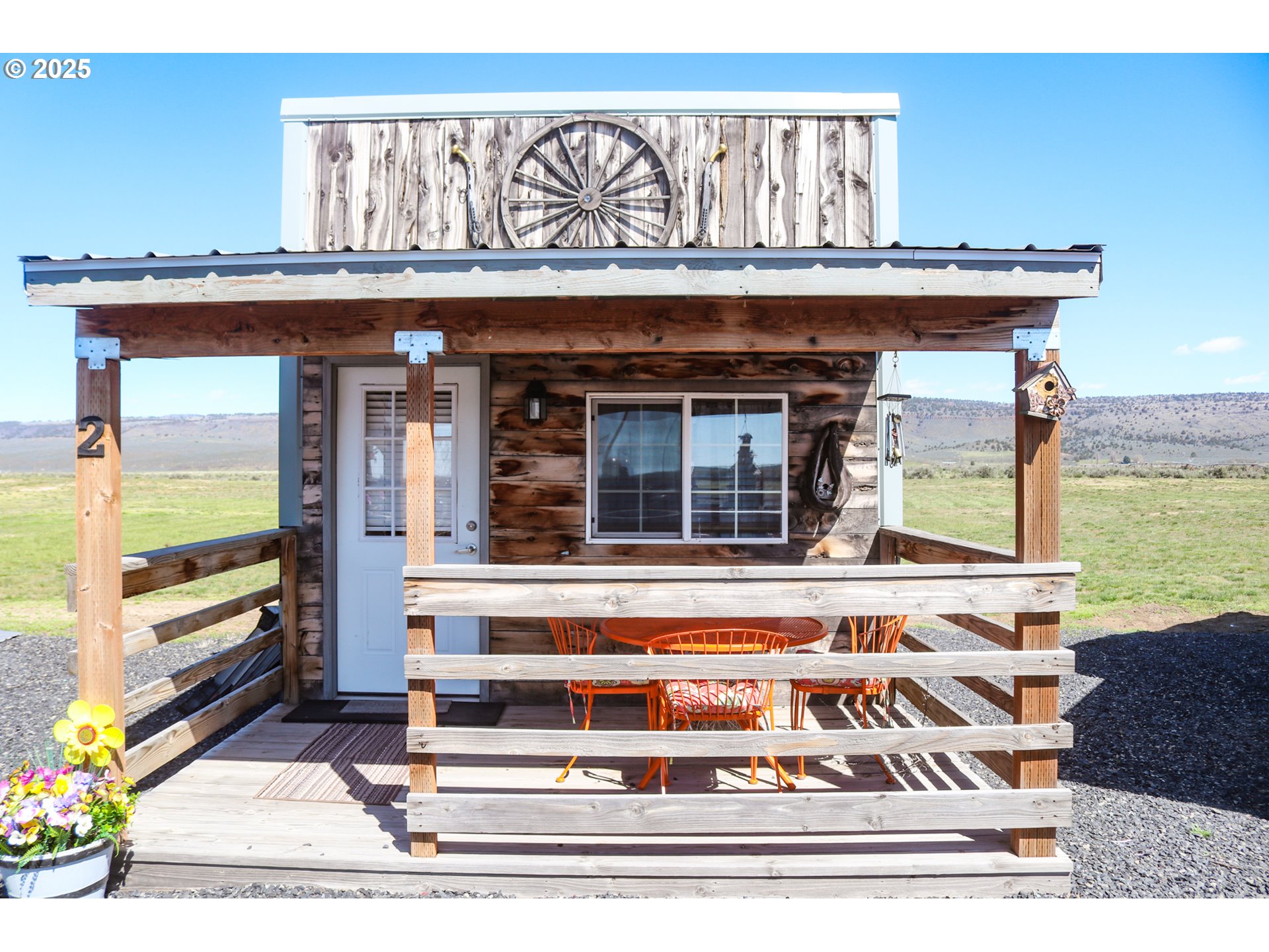66410 Crane-Buchanan Road Burns, OR 97720 - Photo 9 of 37 a view of a living room and front door