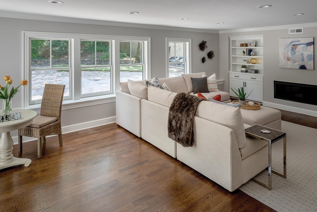 119 Walnut Hill Road Chestnut Hill, MA 02445 - Photo 7 of 12