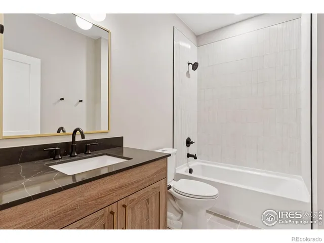 $1,300,000 | 927 William Way, Berthoud, CO 80513