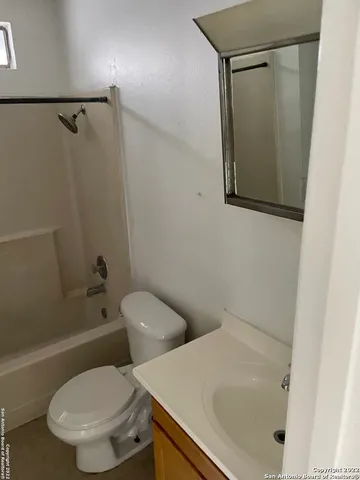 an empty room with closet